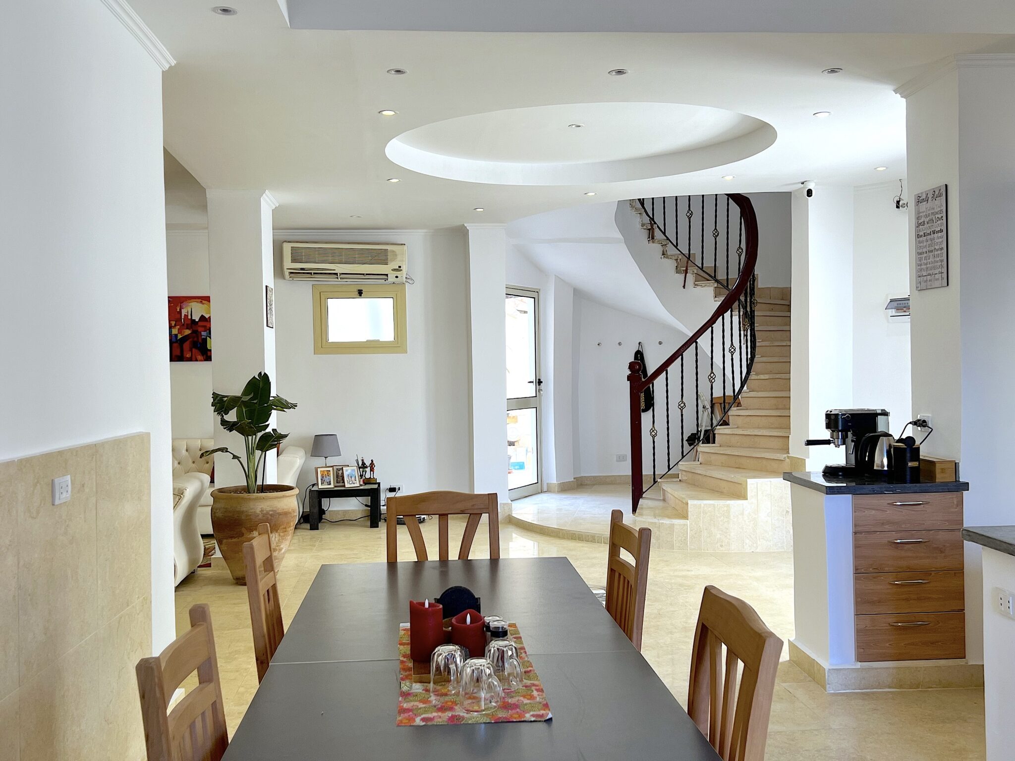 Coliving image