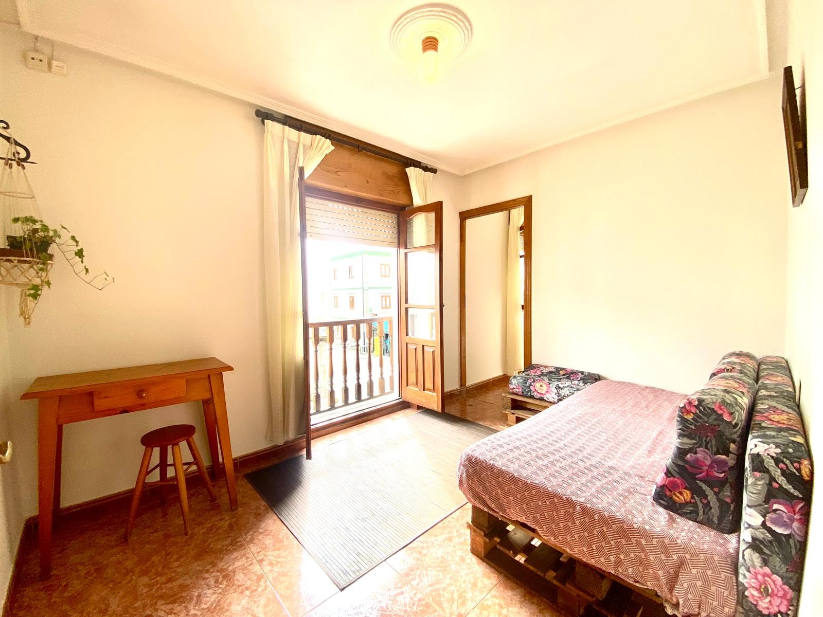 Coliving image